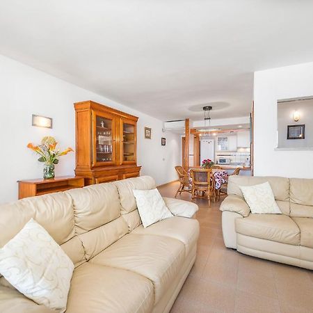 Apartamento Playa De Los Pinos Alcúdia Eksteriør bilde